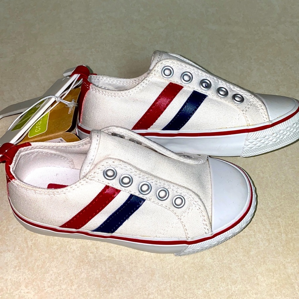 NWT Crazy 8 Toddler slip on sneakers